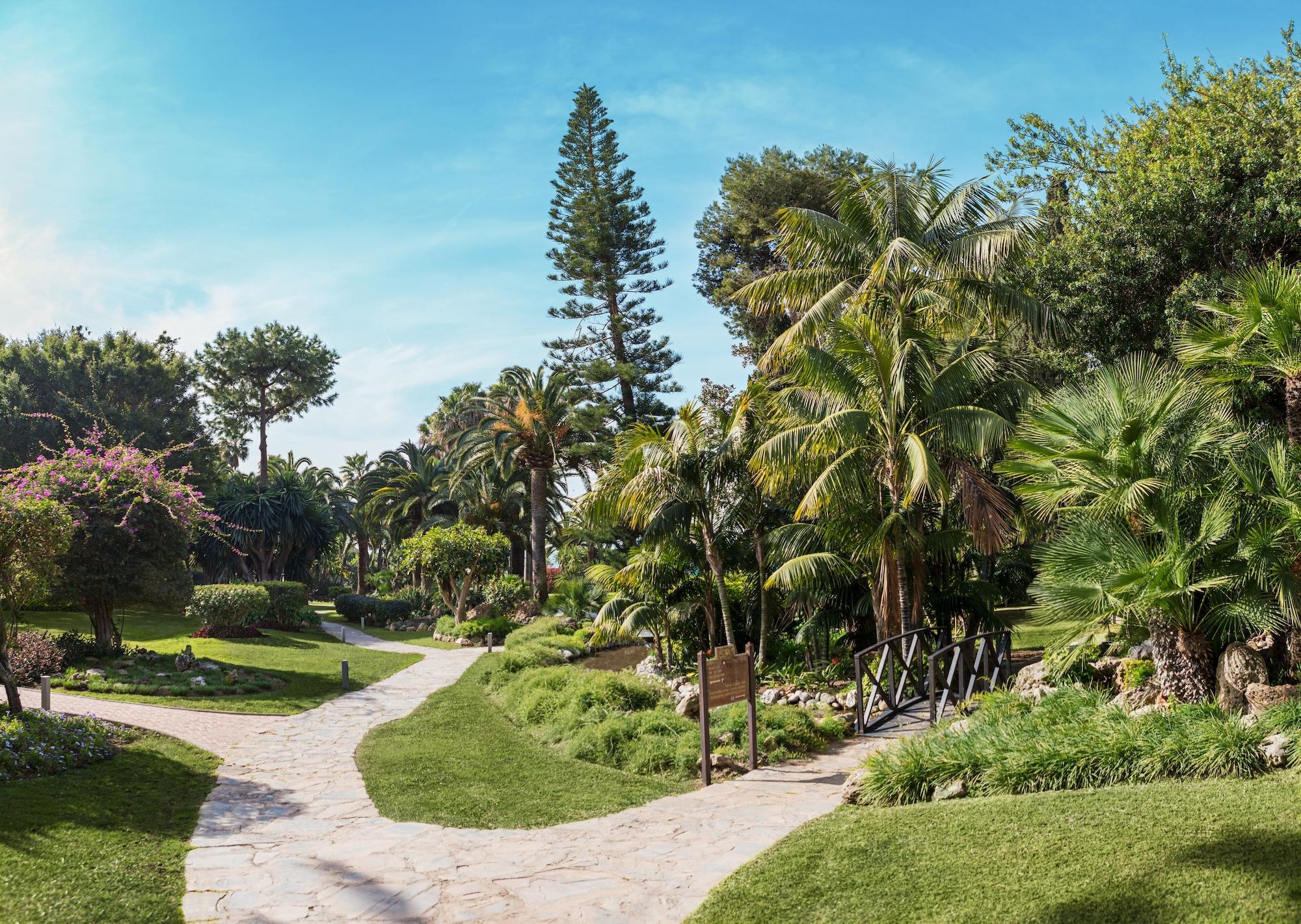 Deluxe Villas Don Carlos Resort Marbella Exterior photo